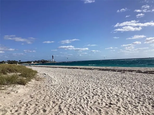 $460,000 | 1630 North Ocean Boulevard, Unit 814, Pompano Beach, FL 33062