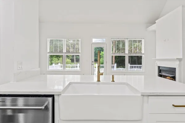 $7,500 | 2205 Daniel Island Drive, Charleston, SC 29492