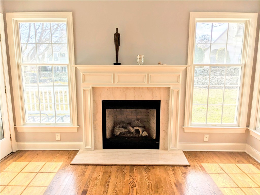 4 Seal Island Road, Unit 4 Bristol, RI 02809 - Photo 22 of 47 Gallery Image 22