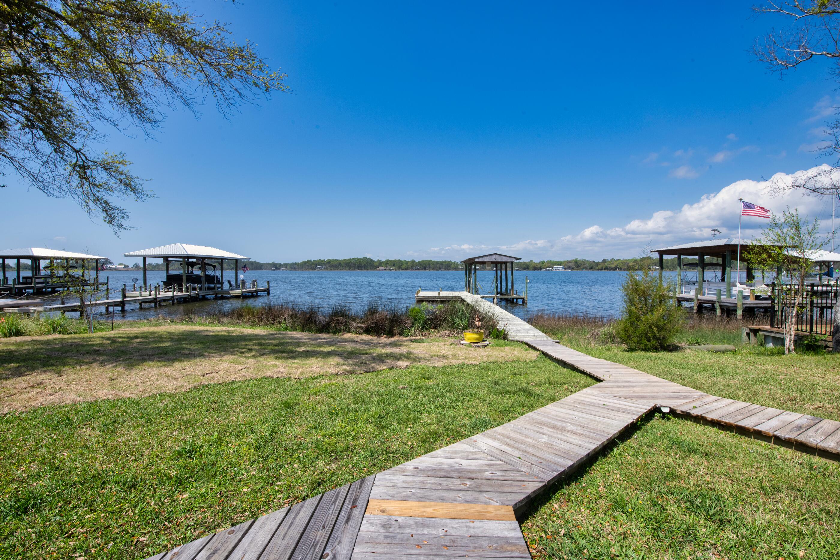1422 Lagrange Road Freeport, FL 32439 - Photo 68 of 97 68