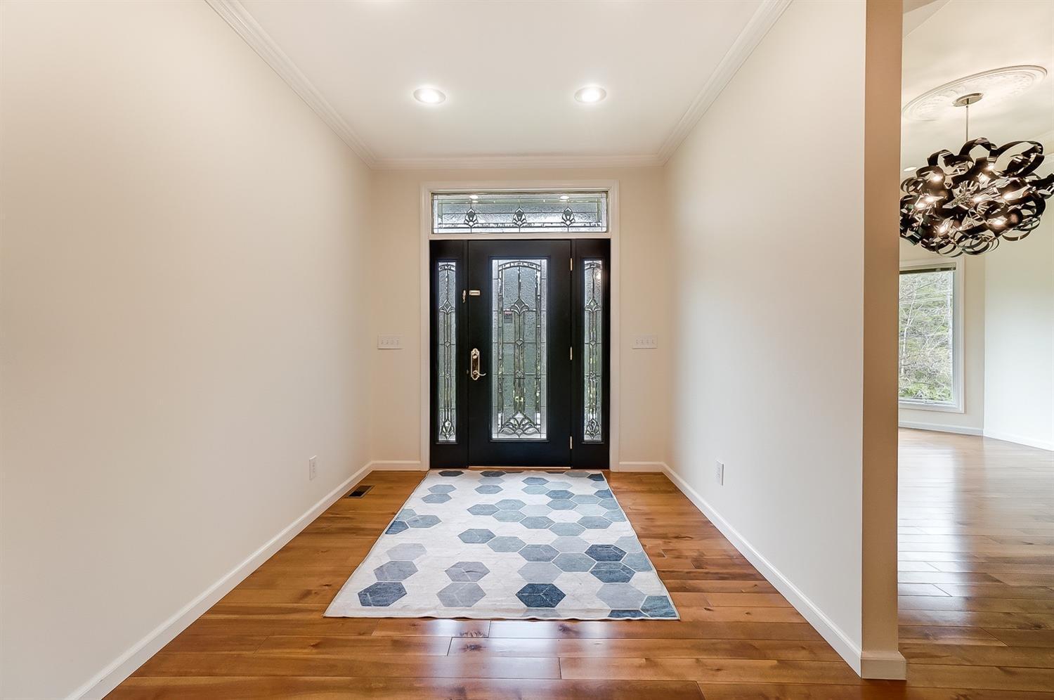 6929 Lawyer Road Cincinnati, OH 45244 - Photo 5 of 50 Gallery Image 5