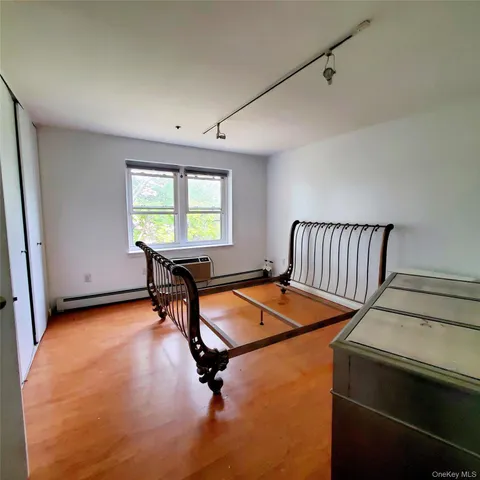 $415,000 | 400 Mt Pleasant Avenue, Unit 3J, Mamaroneck, NY 10543