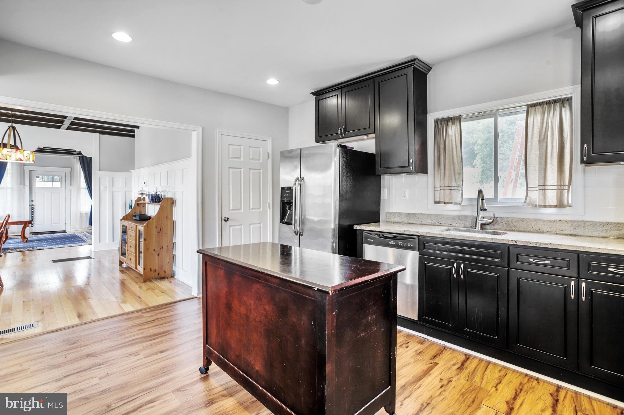 2516 Queen Anne Road Baltimore, MD 21216 - Photo 14 of 26
