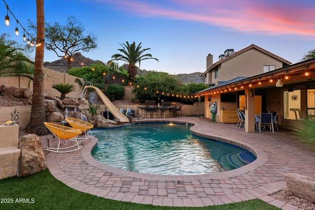 $929,999 | 2217 East North Lane, Phoenix, AZ 85028