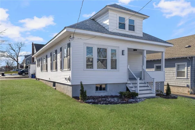$450,000 | 96 Mason Avenue, Cranston, RI 02910