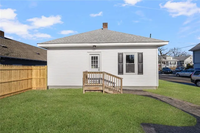 $450,000 | 96 Mason Avenue, Cranston, RI 02910