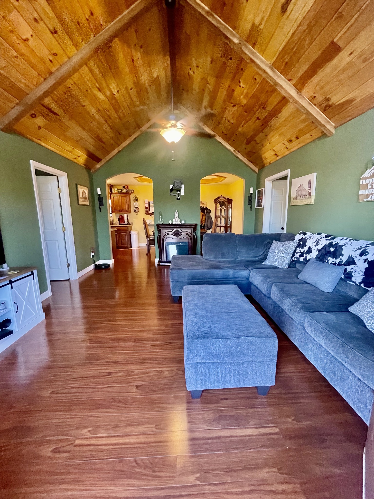1256 Prosser Road Leoma, TN 38468 - Photo 5 of 23