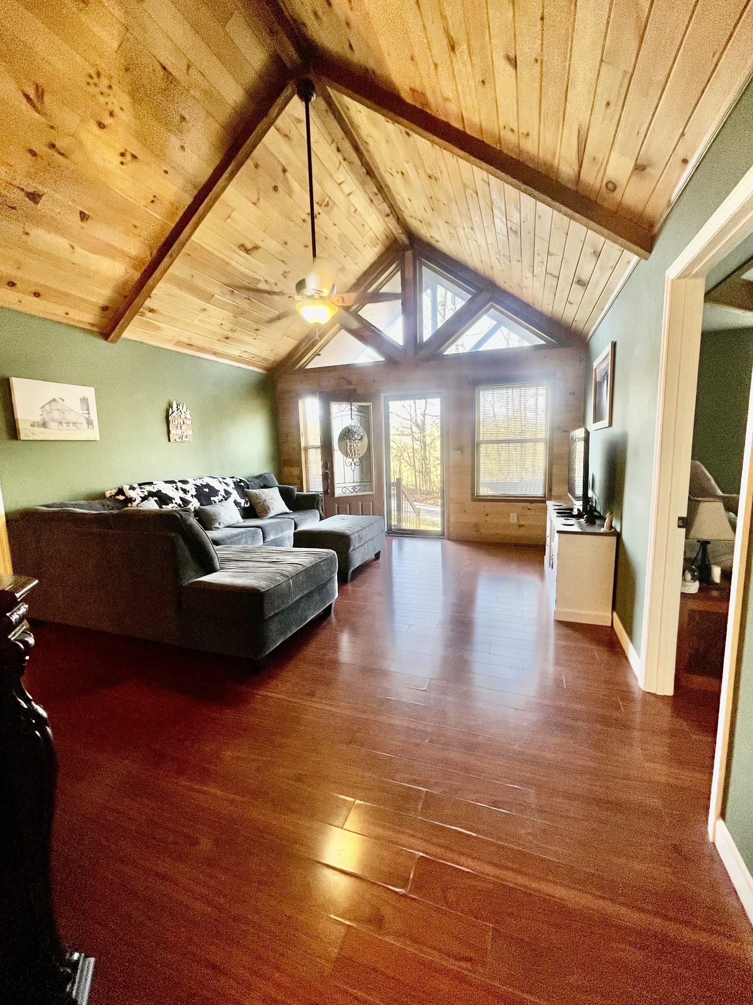 1256 Prosser Road Leoma, TN 38468 - Photo 6 of 23
