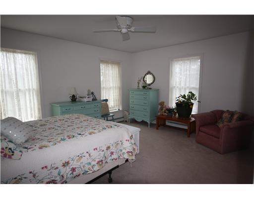 15 Back Narrows Road Boothbay, ME 04537 - Photo 9 of 13 Bedroom. Master Bedroom