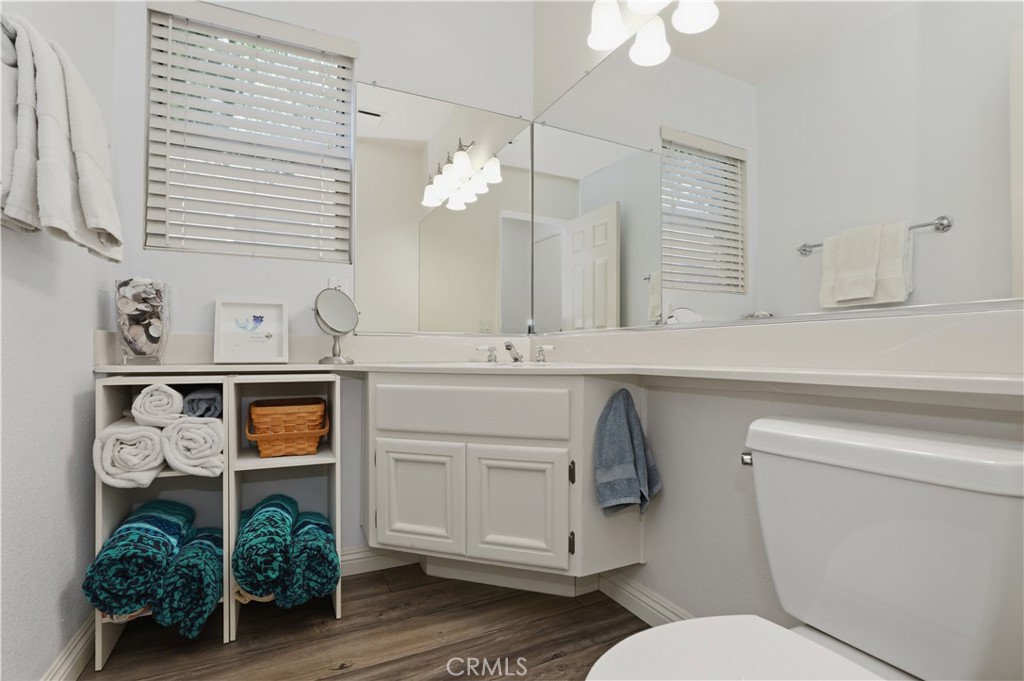 16350 Blossom Time Court Riverside, CA 92503 - Photo 25 of 58 Bathroom