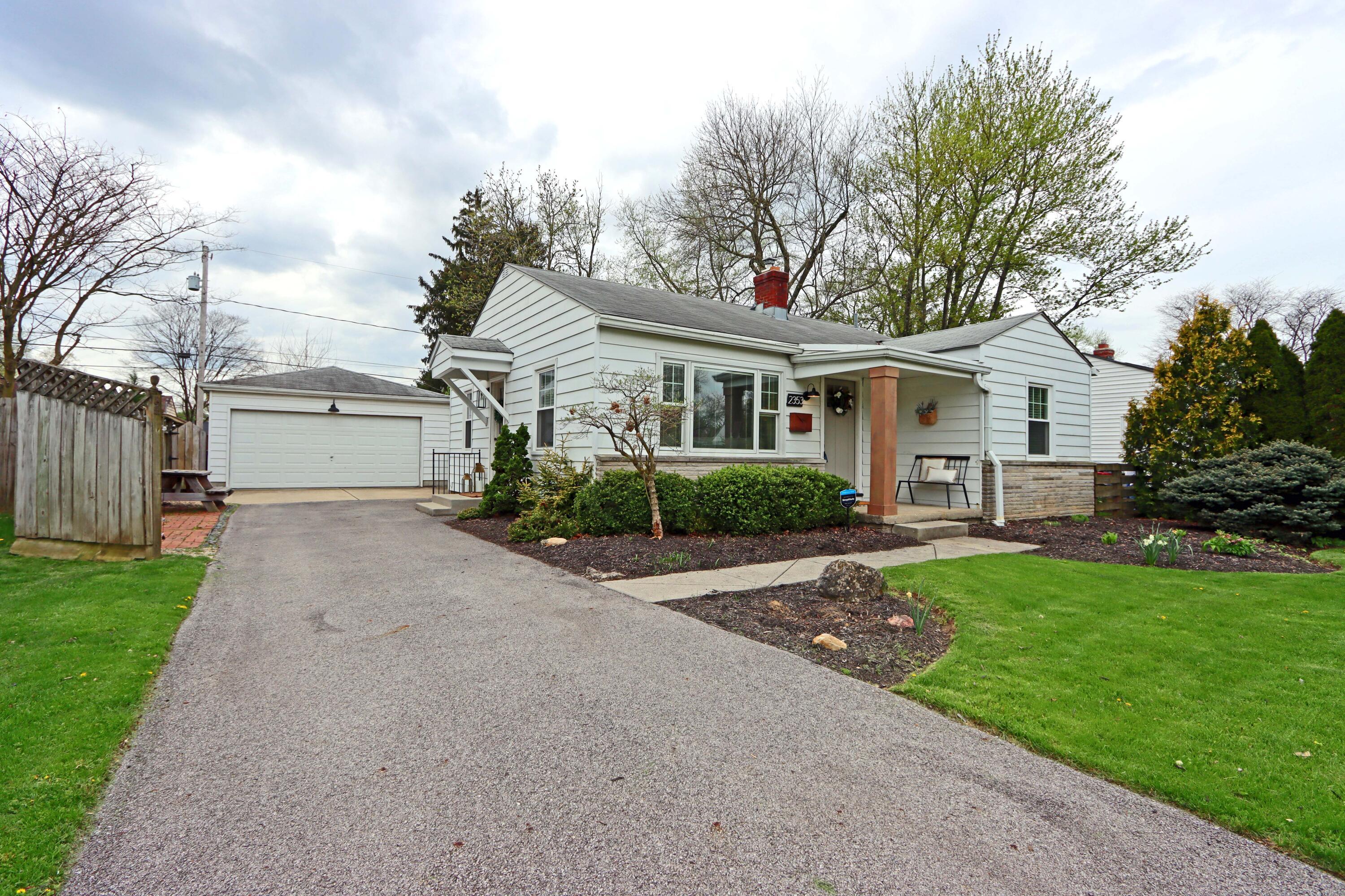 2353 Shrewsbury Road Columbus, OH 43221 - Photo 7 of 44 2353 Shrewsbury Rd