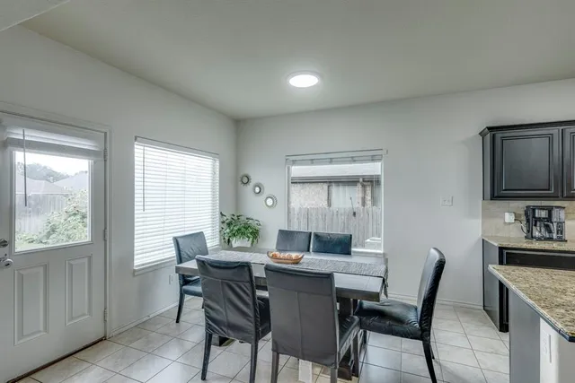 $320,000 | 616 Cameron Way, Azle, TX 76020