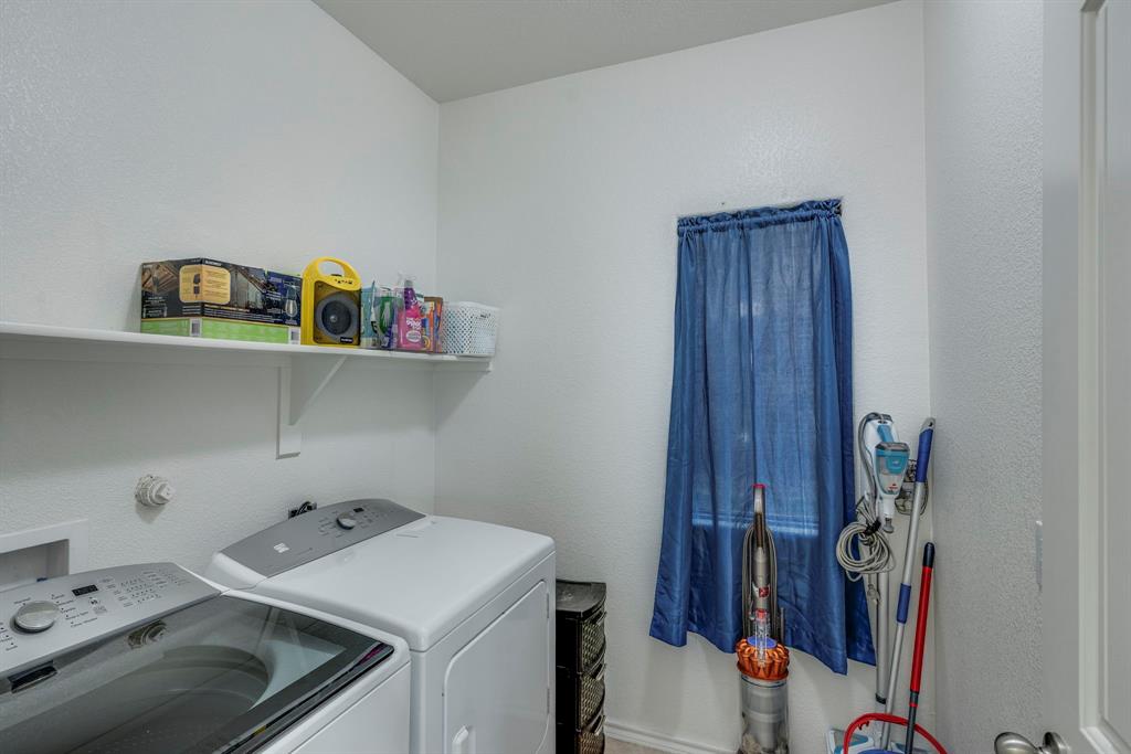 616 Cameron Way Azle, TX 76020 - Photo 30 of 37