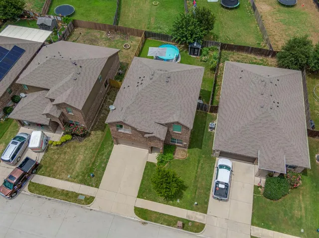 $320,000 | 616 Cameron Way, Azle, TX 76020