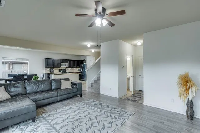 $320,000 | 616 Cameron Way, Azle, TX 76020