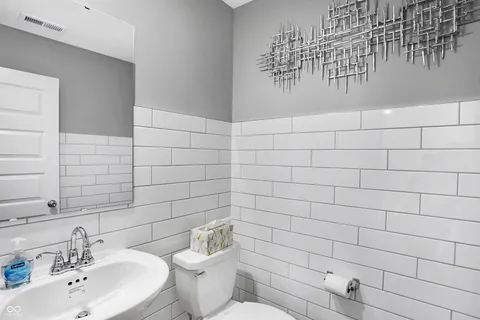 $387,995 | 15483 Alperton Road, Fishers, IN 46037