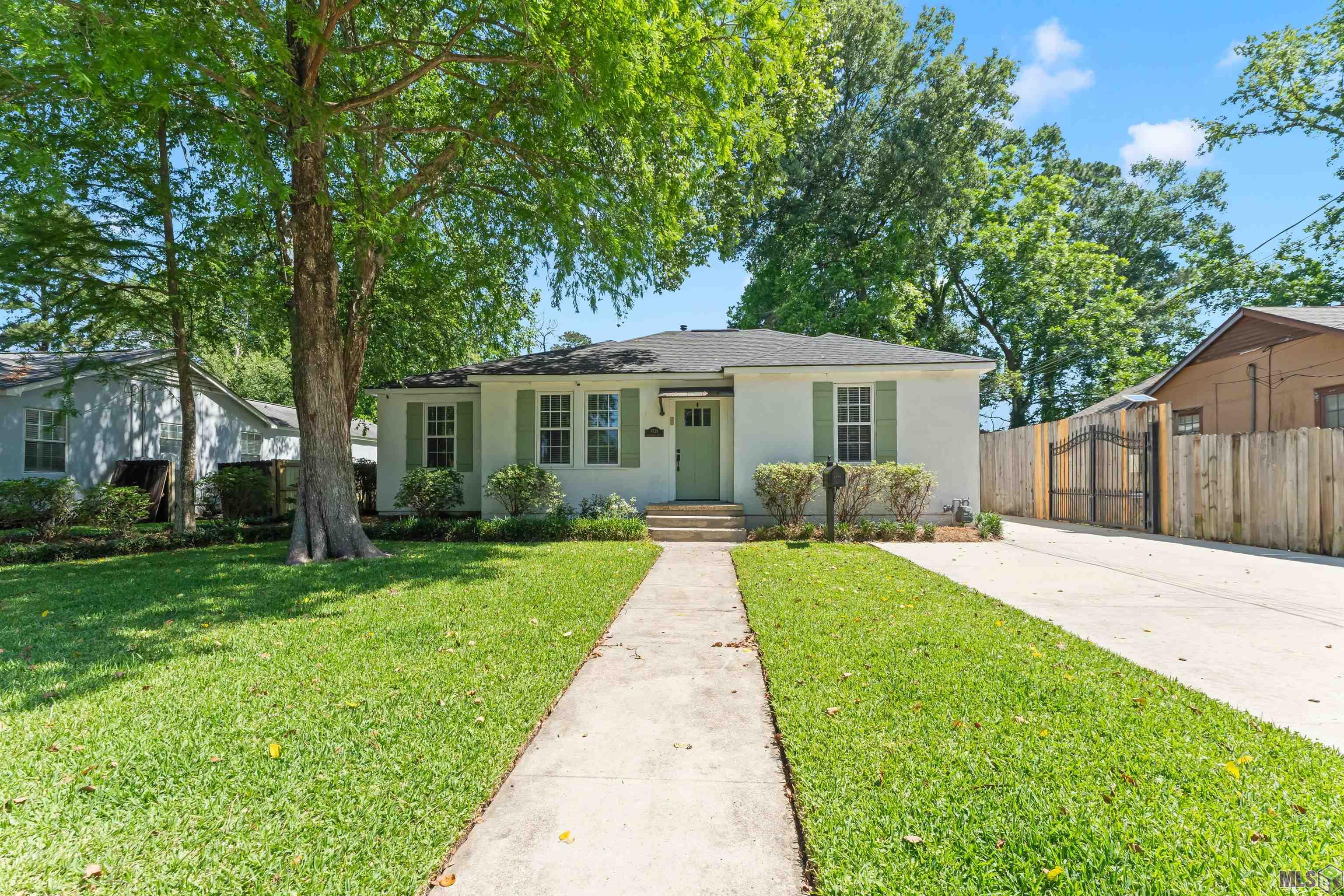 4759 Sweetbriar Street Baton Rouge, LA 70808 - Photo 1 of 20