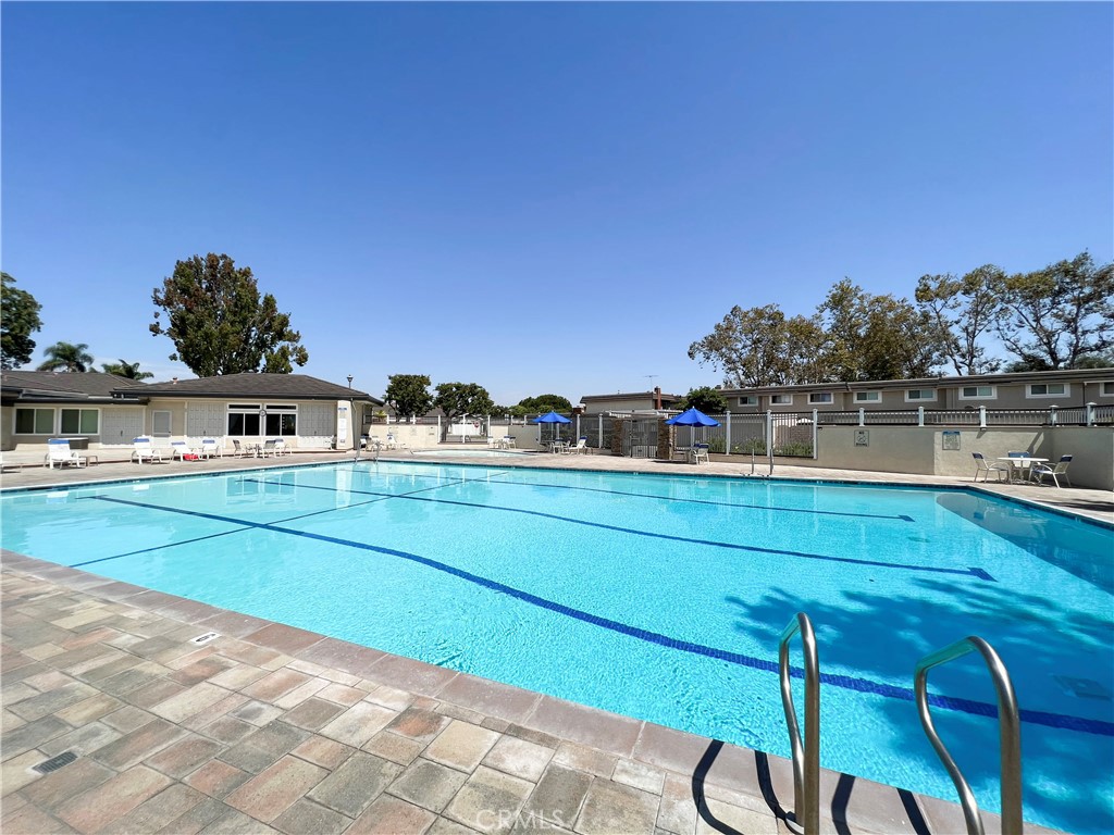 14241 Blackpool Road Westminster, CA 92683 - Photo 29 of 31 a view of a chairs and table on the terrace