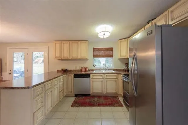 $2,200 | 820 Chestwood Avenue, Tallahassee, FL 32303