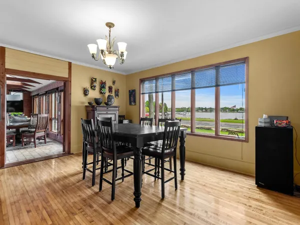 $1,100,000 | 1350 Memorial Drive, Sturgeon Bay, WI 54235