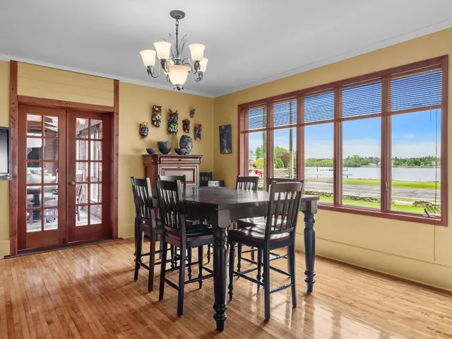 $1,100,000 | 1350 Memorial Drive, Sturgeon Bay, WI 54235