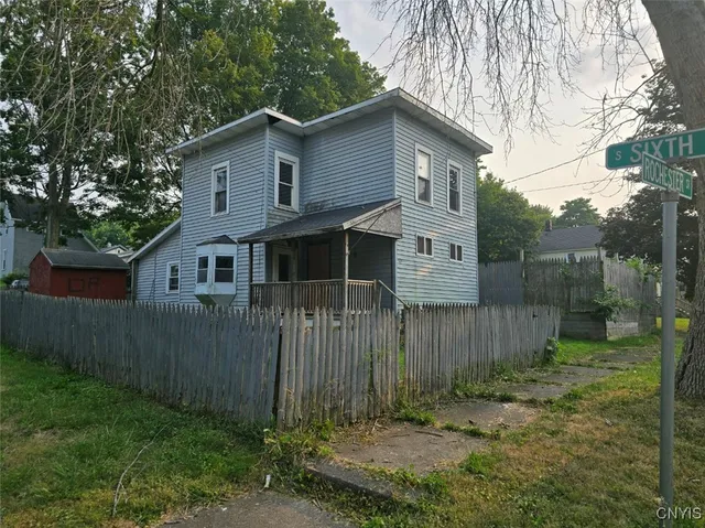 $79,900 | 524 Rochester Street, Fulton, NY 13069