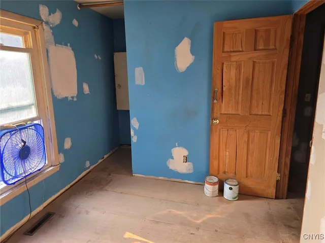 $79,900 | 524 Rochester Street, Fulton, NY 13069