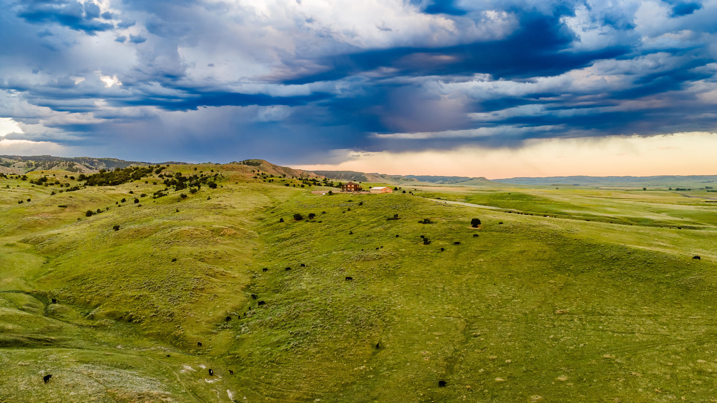 593 Lower Prairie Dog Road Sheridan, WY 82801 - Photo 78 of 182 593 lpd sunset 12