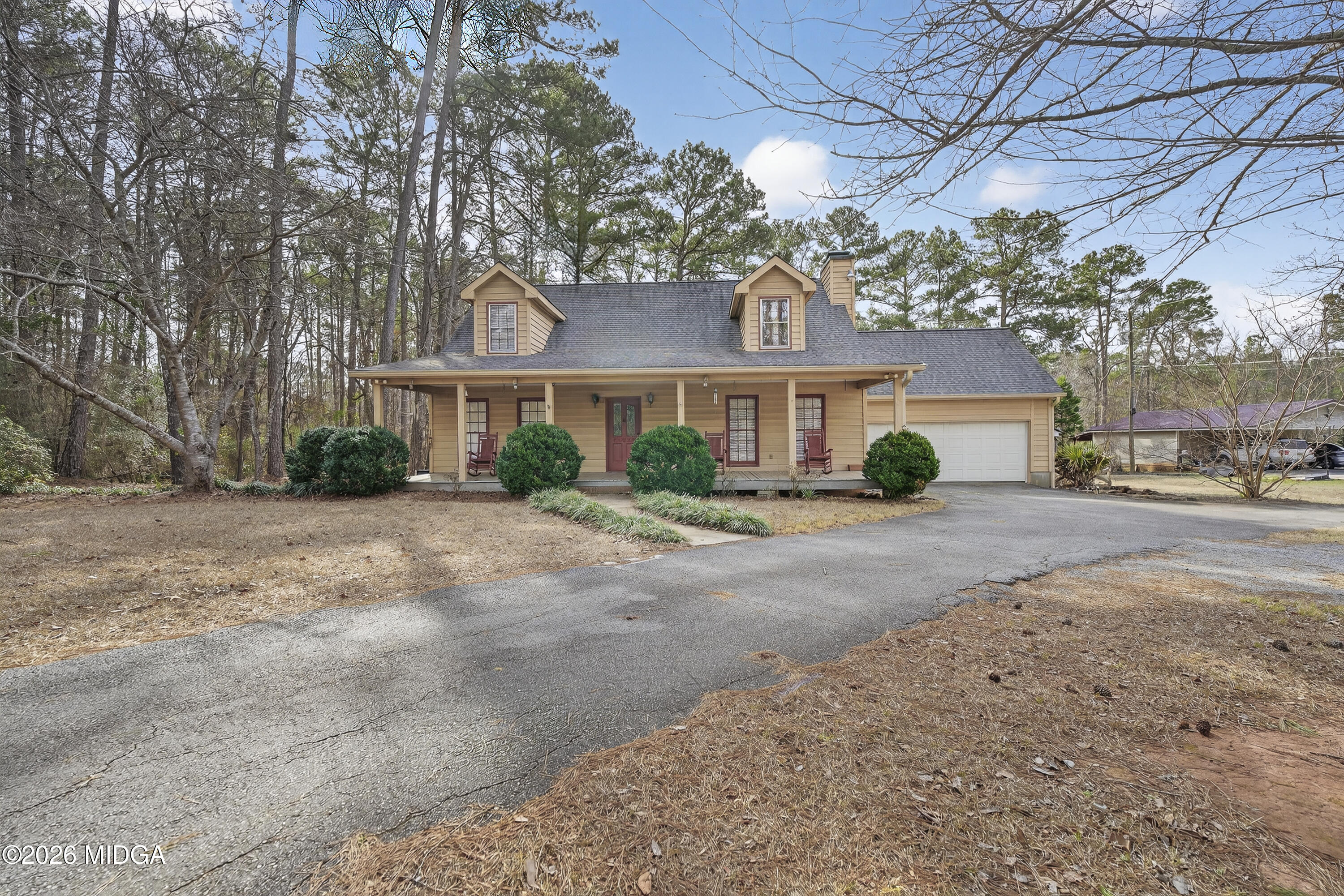 a view of house with a outdoor space