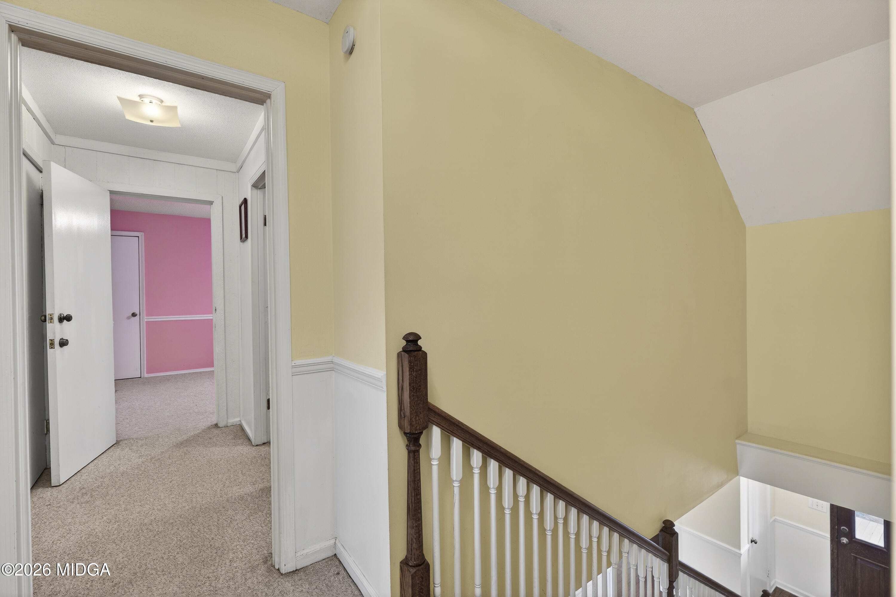 337 Highway 18 Gray, GA 31032 - Photo 33 of 50 a view of a hallway