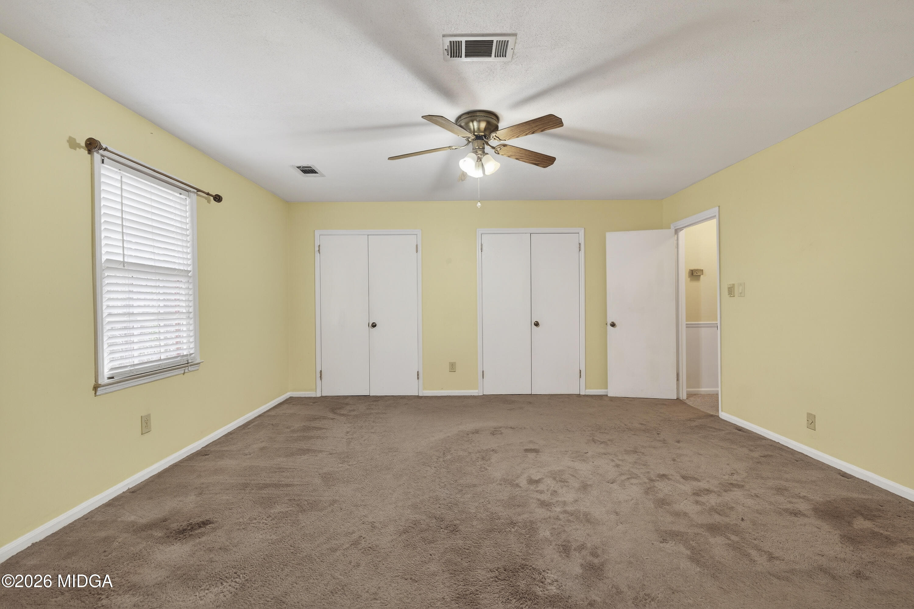 337 Highway 18 Gray, GA 31032 - Photo 44 of 50 a view of an empty room with a window