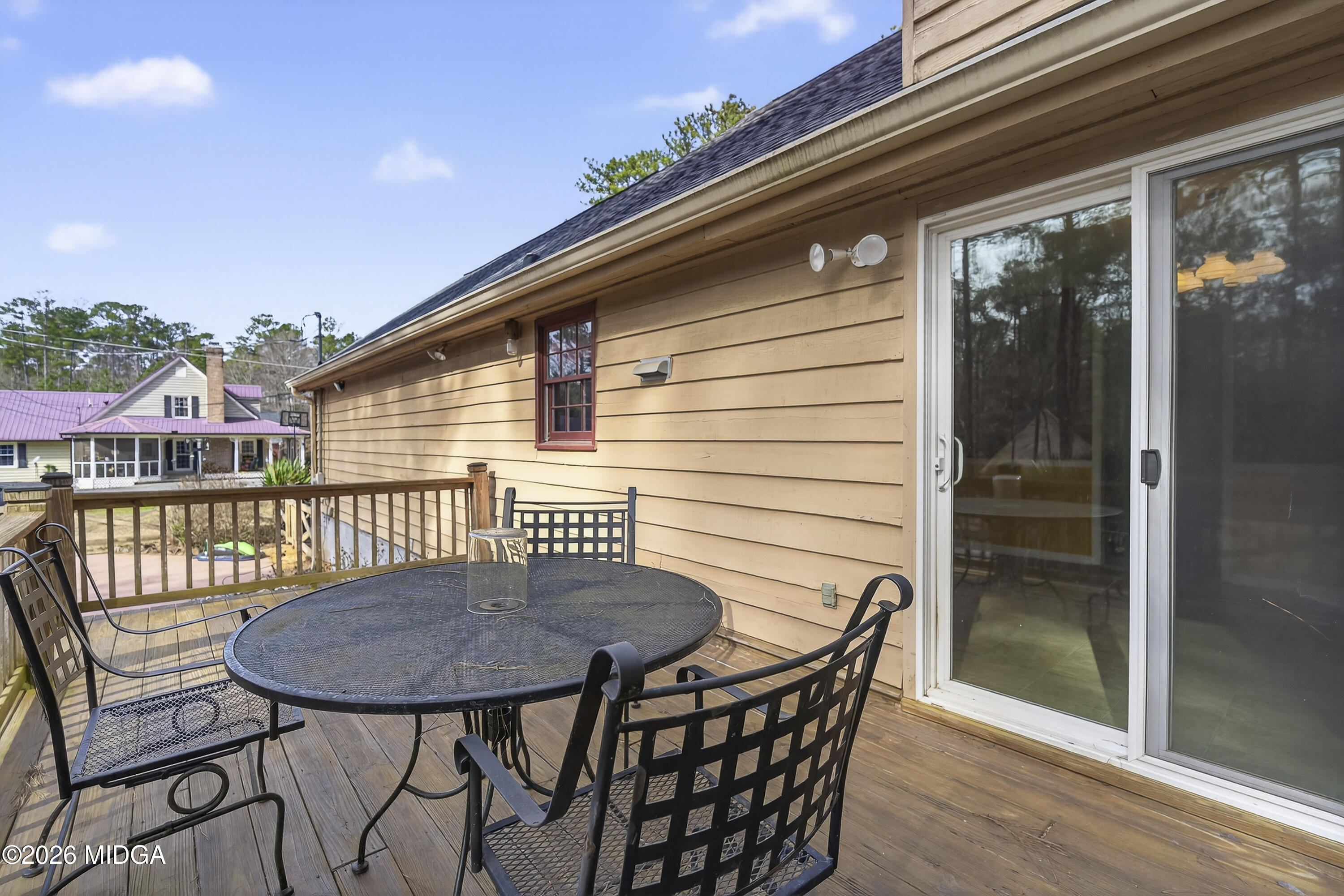 337 Highway 18 Gray, GA 31032 - Photo 48 of 50 a view of a balcony with a table and chairs