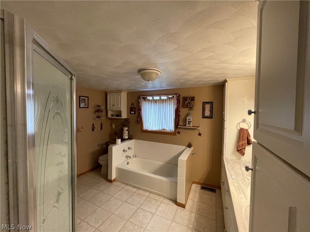 49761 York Road Adena, OH 43901 - Photo 10 of 15 Gallery Image 10