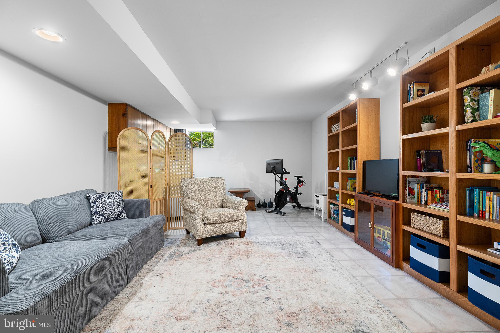 6237 Wilmette Drive Burke, VA 22015 - Photo 30 of 39