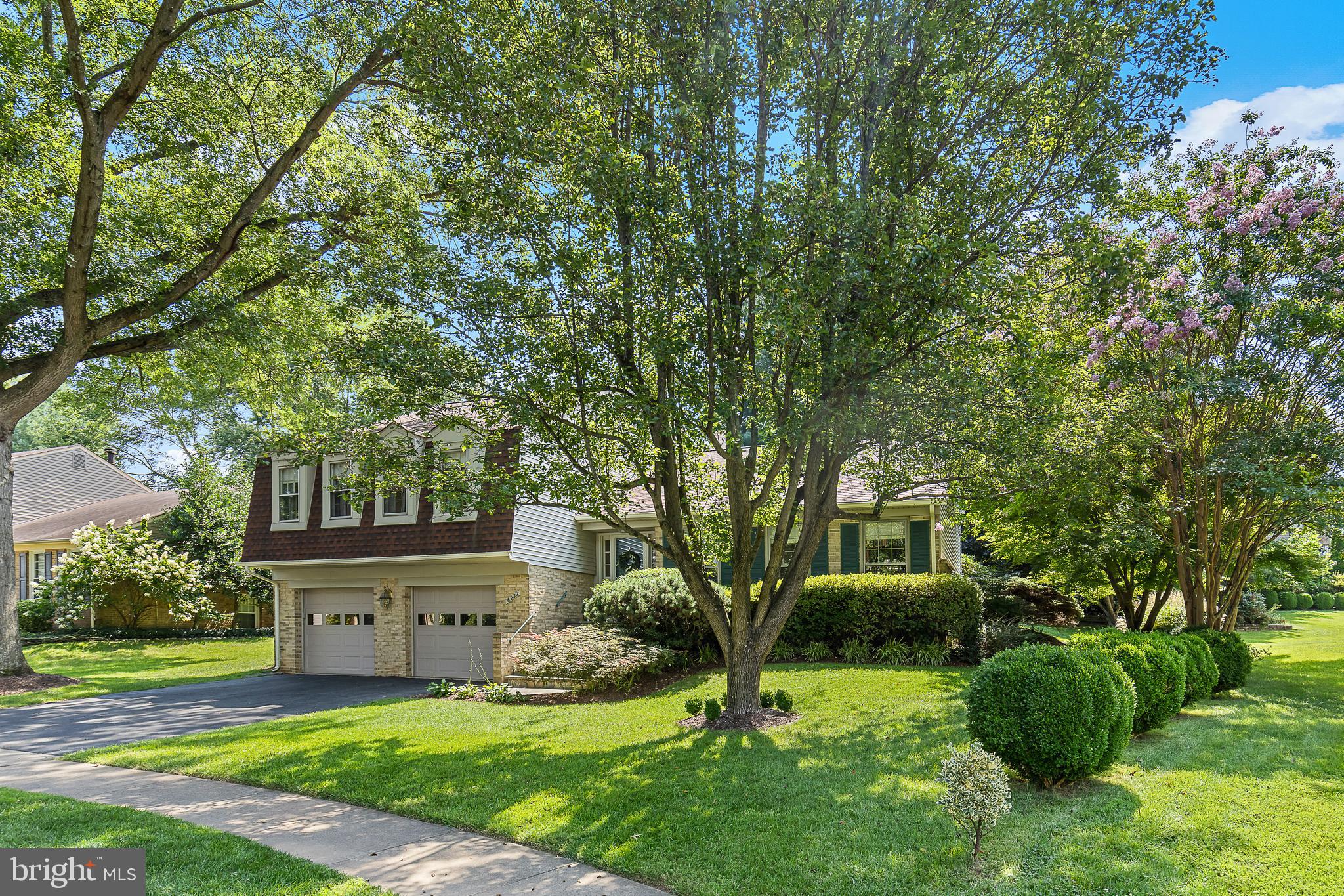 6237 Wilmette Drive Burke, VA 22015 - Photo 4 of 39