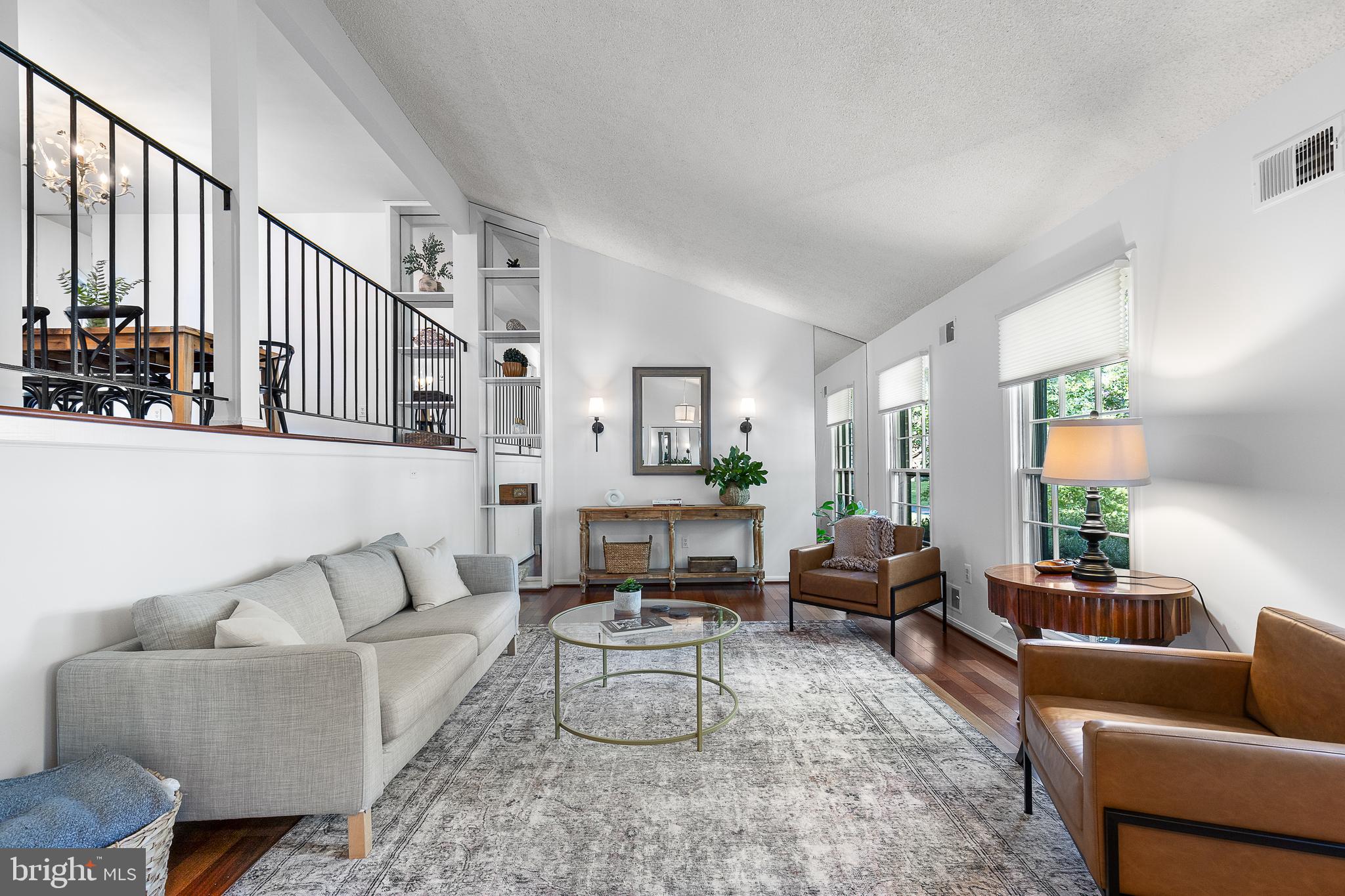 6237 Wilmette Drive Burke, VA 22015 - Photo 6 of 39