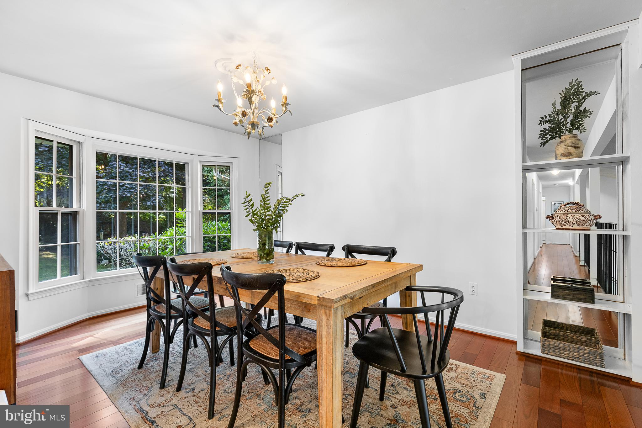 6237 Wilmette Drive Burke, VA 22015 - Photo 10 of 39