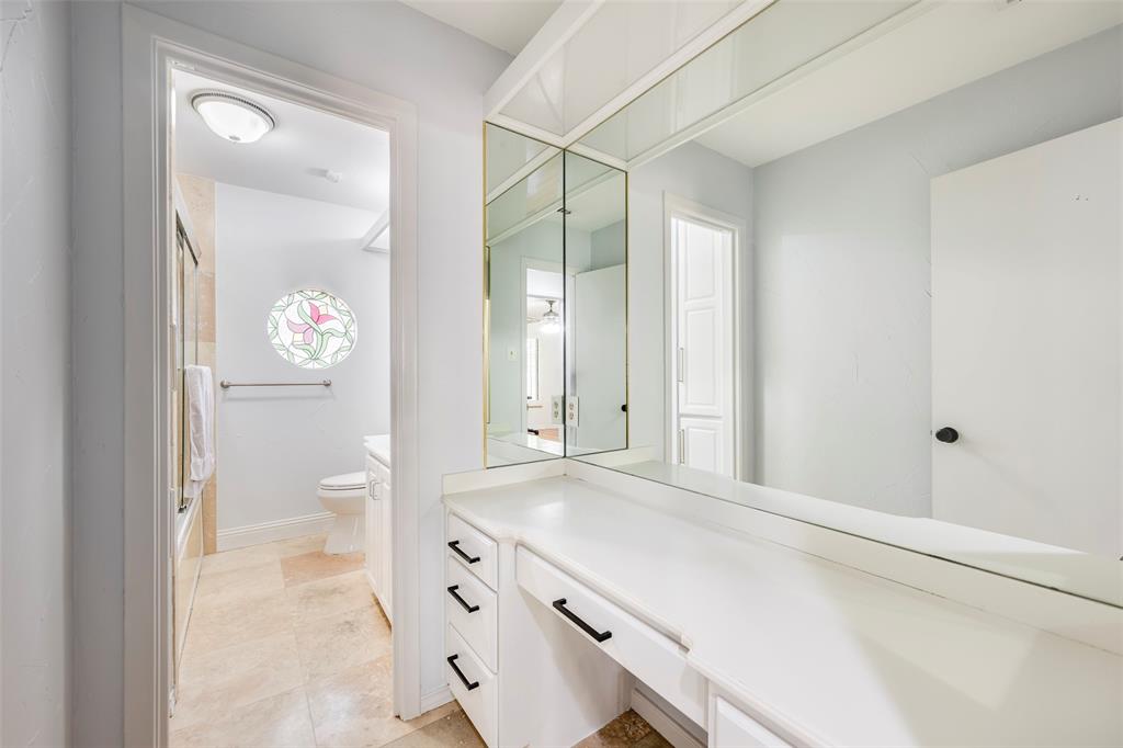 5017 Boulder Lake Road Fort Worth, TX 76103 - Photo 19 of 26