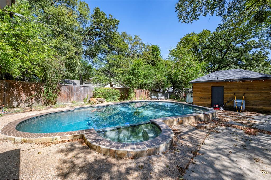 5017 Boulder Lake Road Fort Worth, TX 76103 - Photo 25 of 26