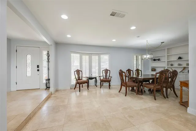 $419,900 | 5017 Boulder Lake Road, Fort Worth, TX 76103