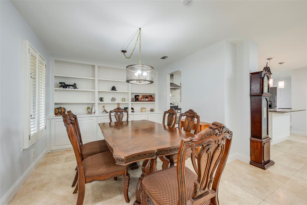 5017 Boulder Lake Road Fort Worth, TX 76103 - Photo 5 of 26