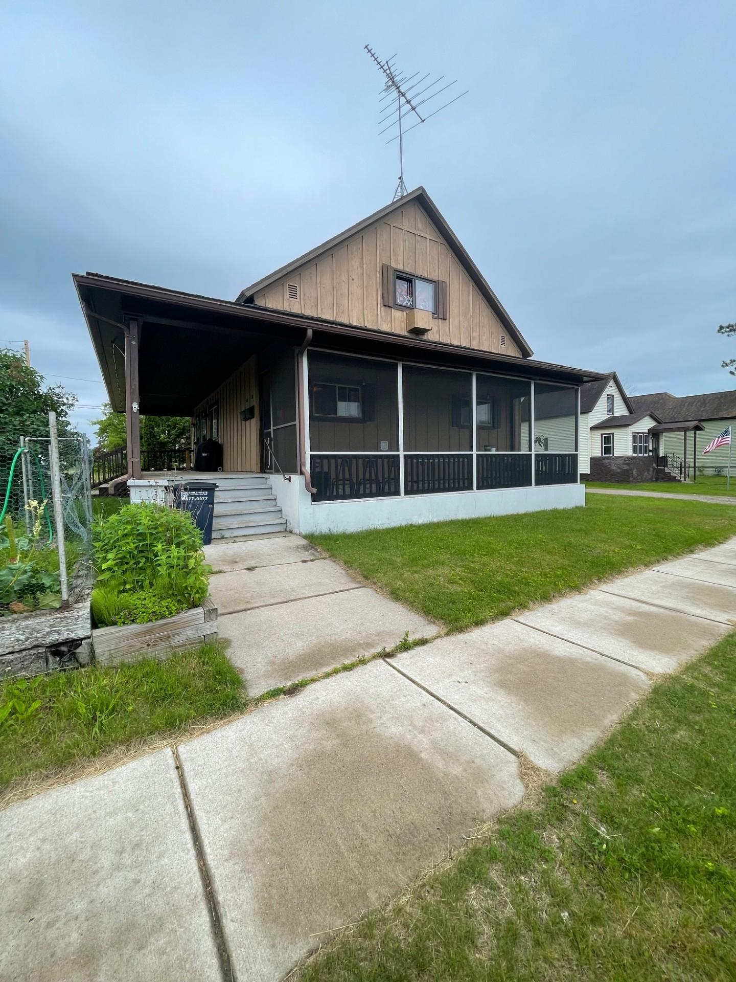 803 Bruner Street, Unit A&B Rhinelander, WI 54501 - Photo 12 of 26 Gallery Image 12