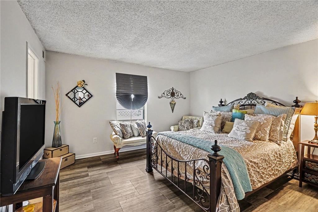 111 West Bannister Road, Unit 2 Kansas City, MO 64114 - Photo 12 of 29