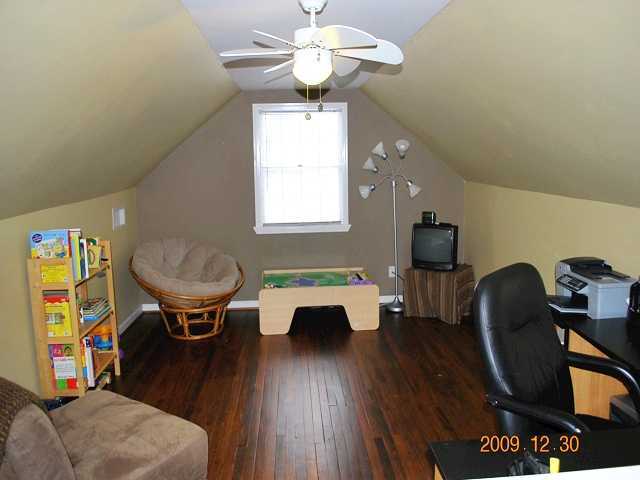 415 Chatham Road Columbus, OH 43214 - Photo 7 of 13
