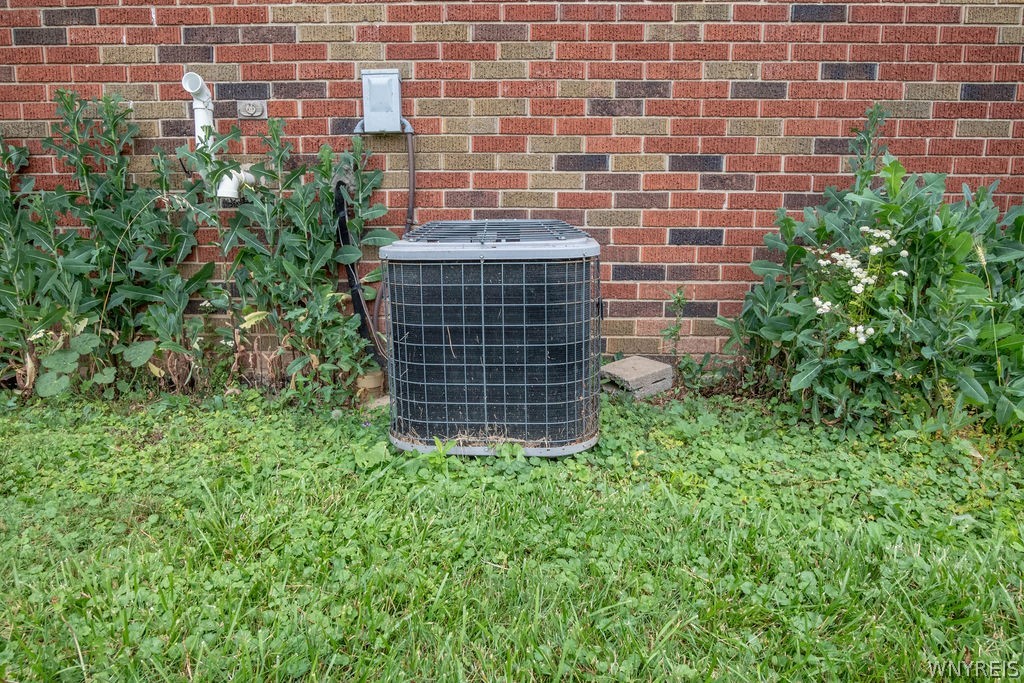 10413 Erie Road Brant, NY 14081 - Photo 8 of 33 Central A/C