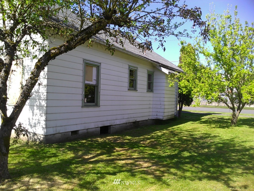 217 Southwest 2nd Street Chehalis, WA 98532 - Photo 9 of 11 Gallery Image 9