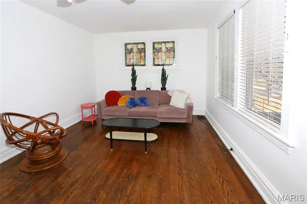 $229,900 | 5616 Milentz Avenue, St. Louis, MO 63109