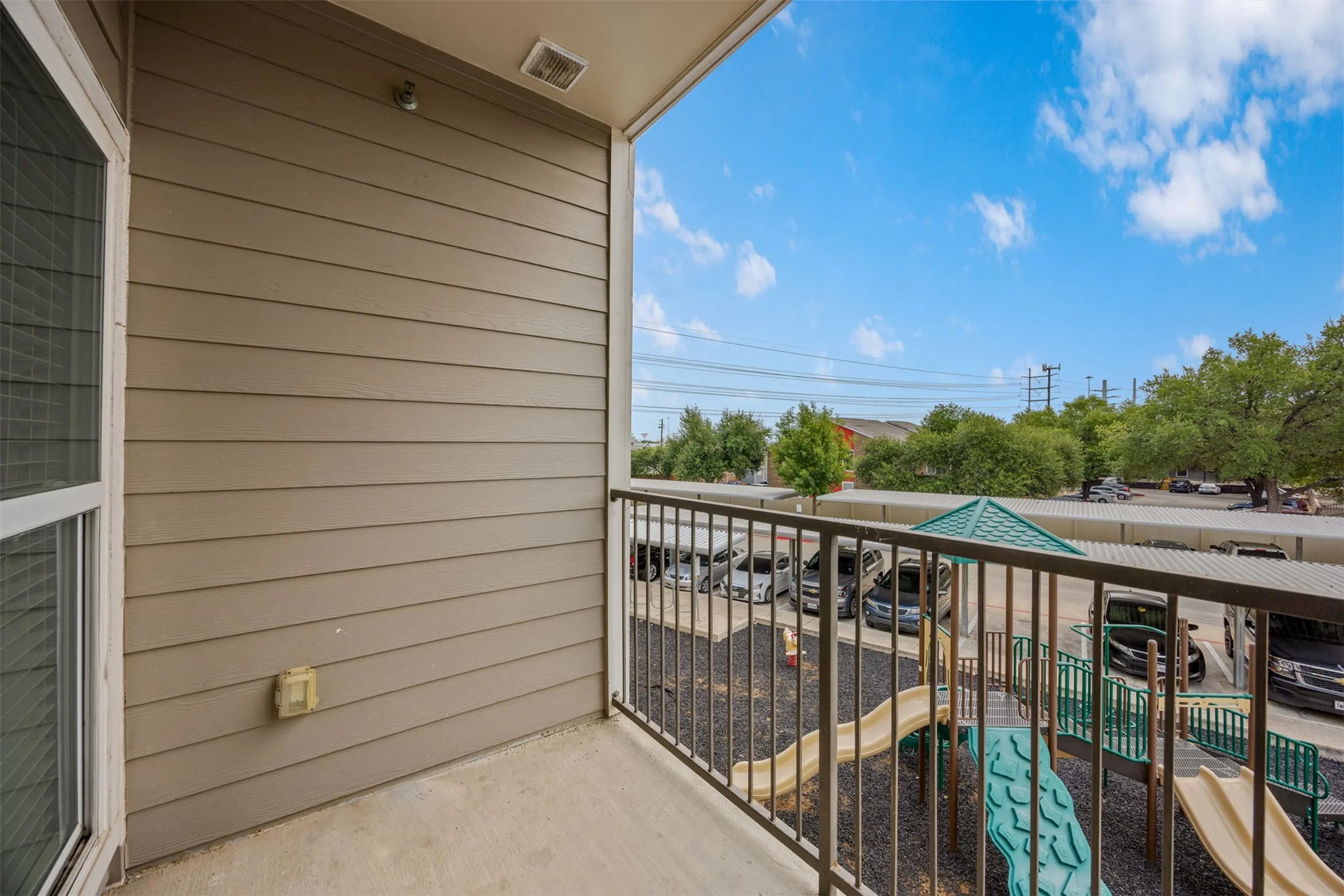 6725 Circle S Road, Unit A2102 Austin, TX 78745 - Photo 16 of 23 $500 off first month's rent! Don’t miss out on this limited-time offer — contact our team today to learn more and find the perfect unit for you!