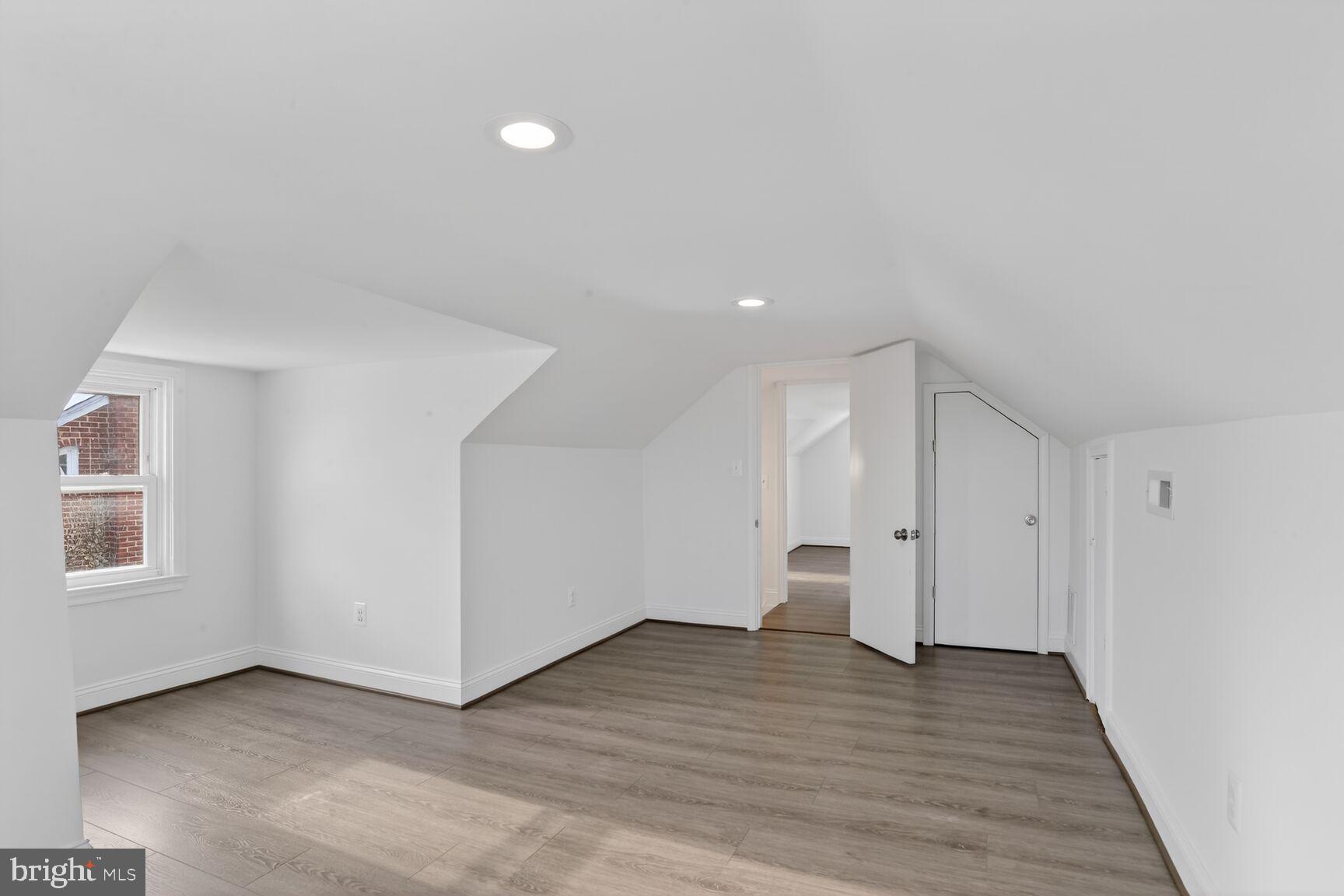 2932 Manns Avenue Baltimore, MD 21234 - Photo 11 of 30