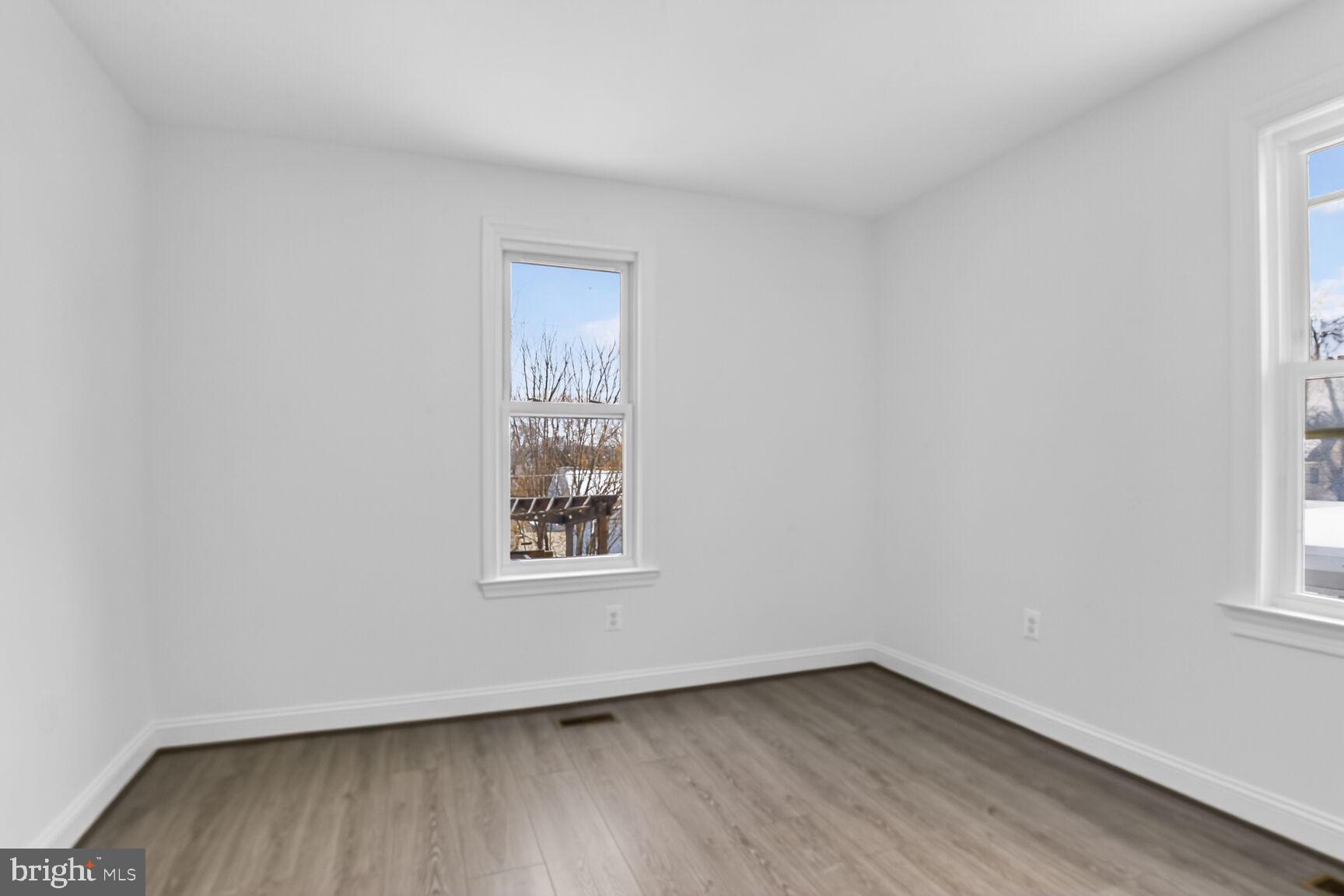 2932 Manns Avenue Baltimore, MD 21234 - Photo 21 of 30